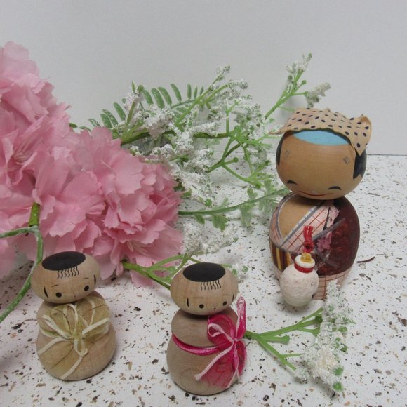 Traditional Japanese kokeshi doll, kokeshi doll - Picture 8 of 8